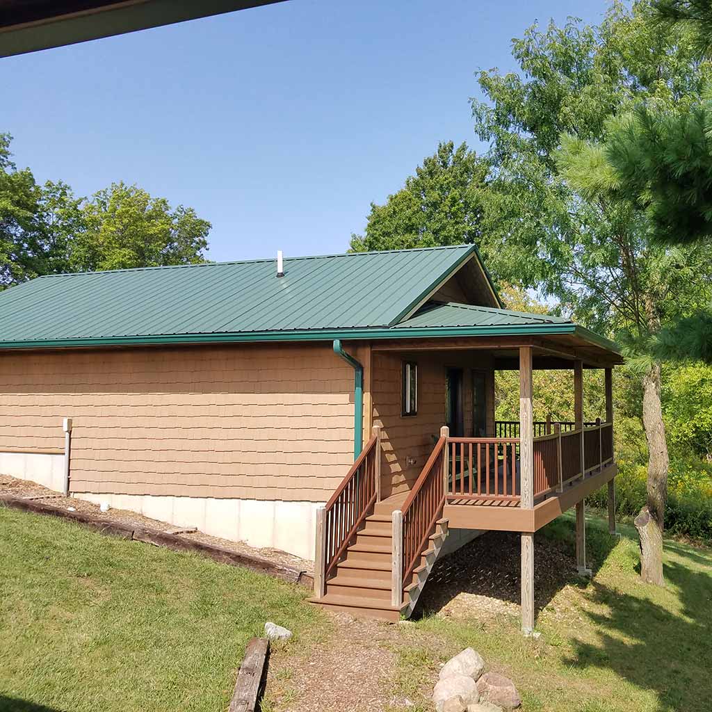 R_Lake Iowa Rental Cabin 2.jpg